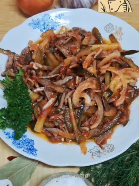 Салат Красный Восток с Куриными Сердечками