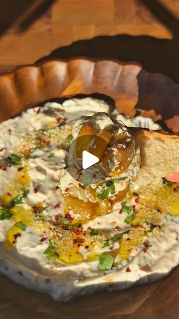 Sarımsaklı Susamlı Yoğurtlu Sos