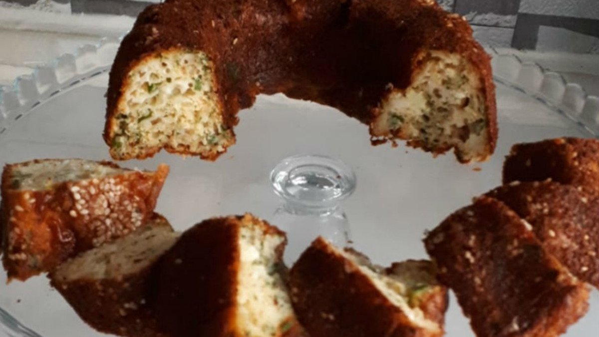 Peynirli Yeşillikli Kek