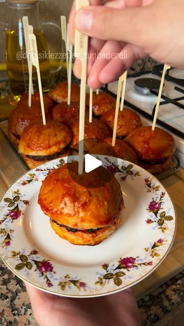 ISLAK HAMBURGER
