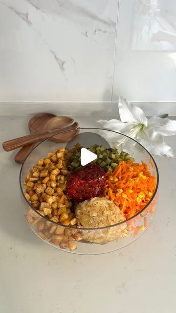 Fırın Patatesli Sebze Salatası