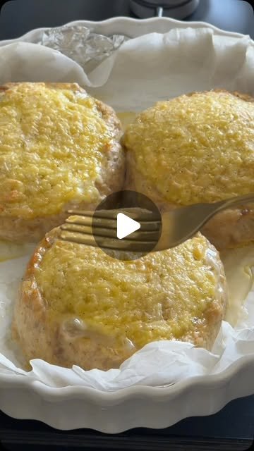 Гнезда из куриного и говяжьего фарша с начинкой