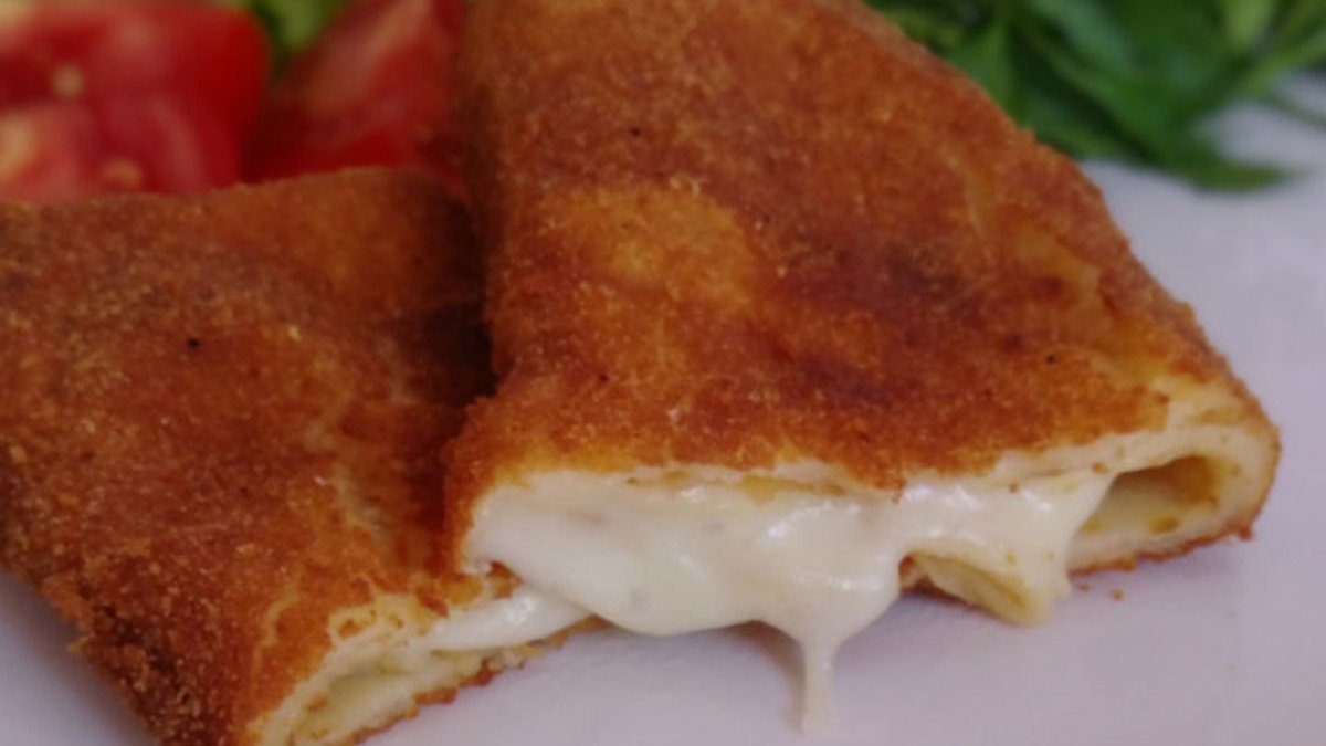 Kaşarlı Krep Börek