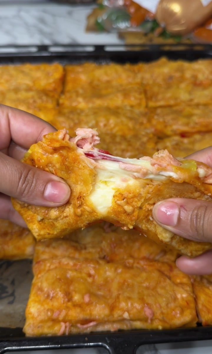 5 dəqiqəyə kolbasalı börek pizza