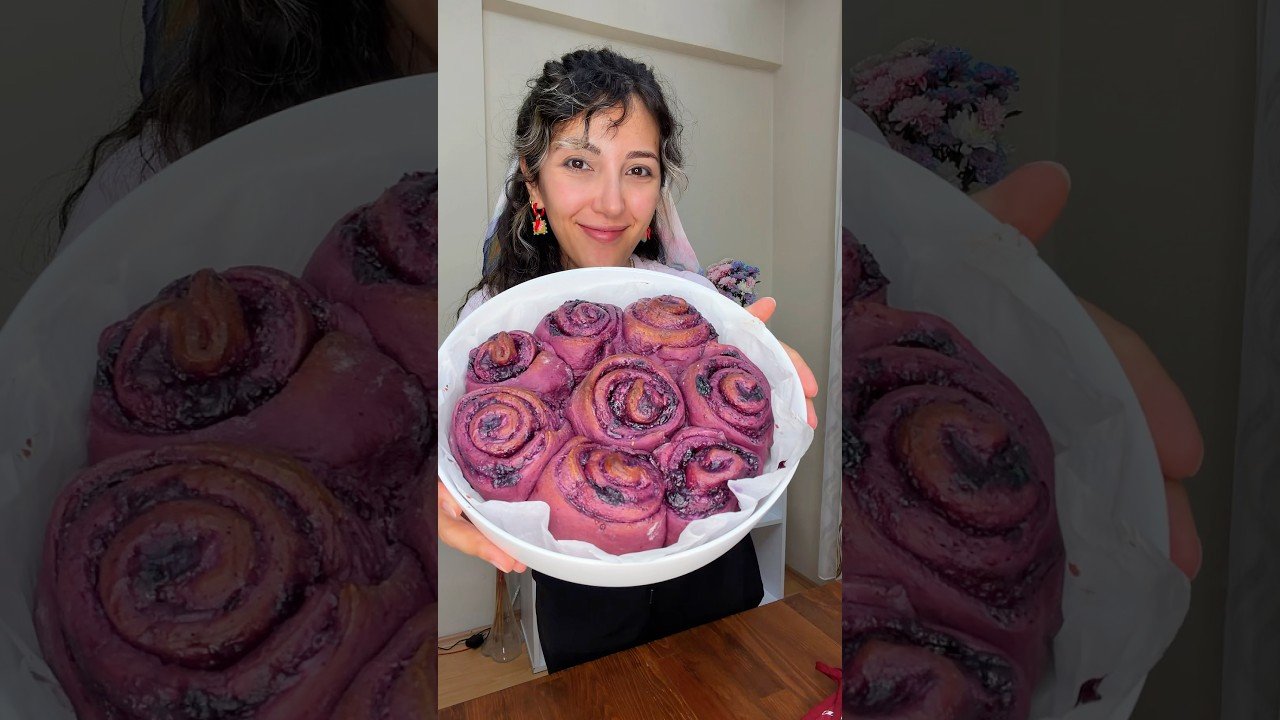 Blueberry and Lemon Roll